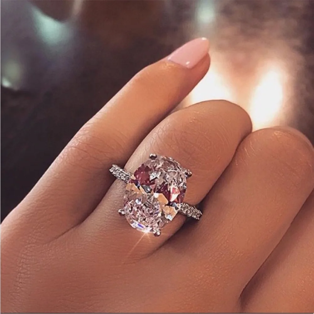 9 CT Oval White Sapphire 925Sterling Silver Ring - Picture 6 of 7